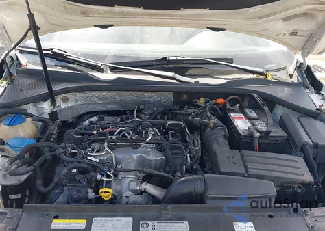 2014 Volkswagen Passat 2.0L Tdi Sel Premium z USA, uszkodzony, nr VIN 1VWCN7A30EC080080